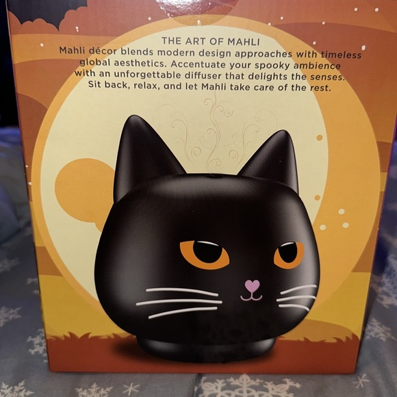 2024 New Mahli Halloween black cat Aroma Diffuser HTF TikTok Viral - Picture 2 of 5
